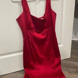 Elegant Red Sleeveless Dress